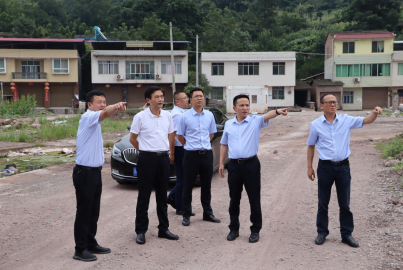 四川路桥党委委员、副董事长胡元华一行赴南宫NG28矿产调研指导工作